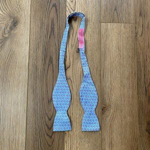 Vineyard Vines | Bow Tie | Sailboats and Clouds